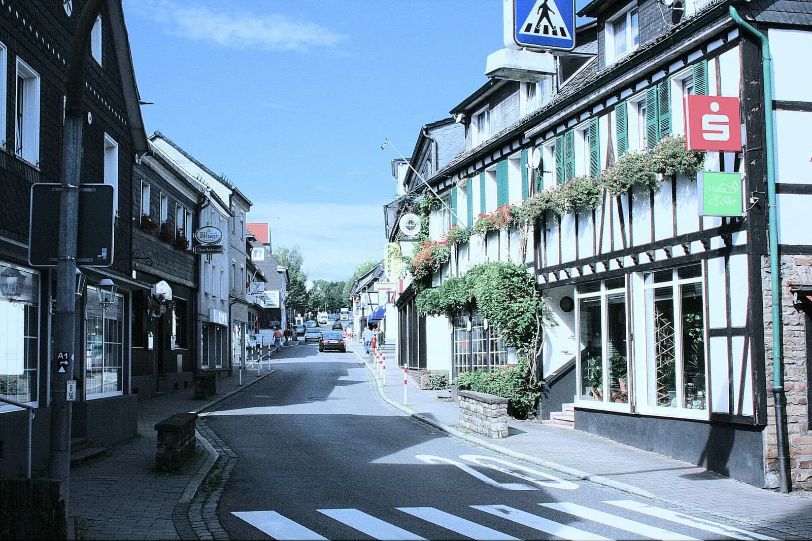 Hauptstraße in Much